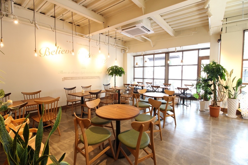 TEASER 呼続店